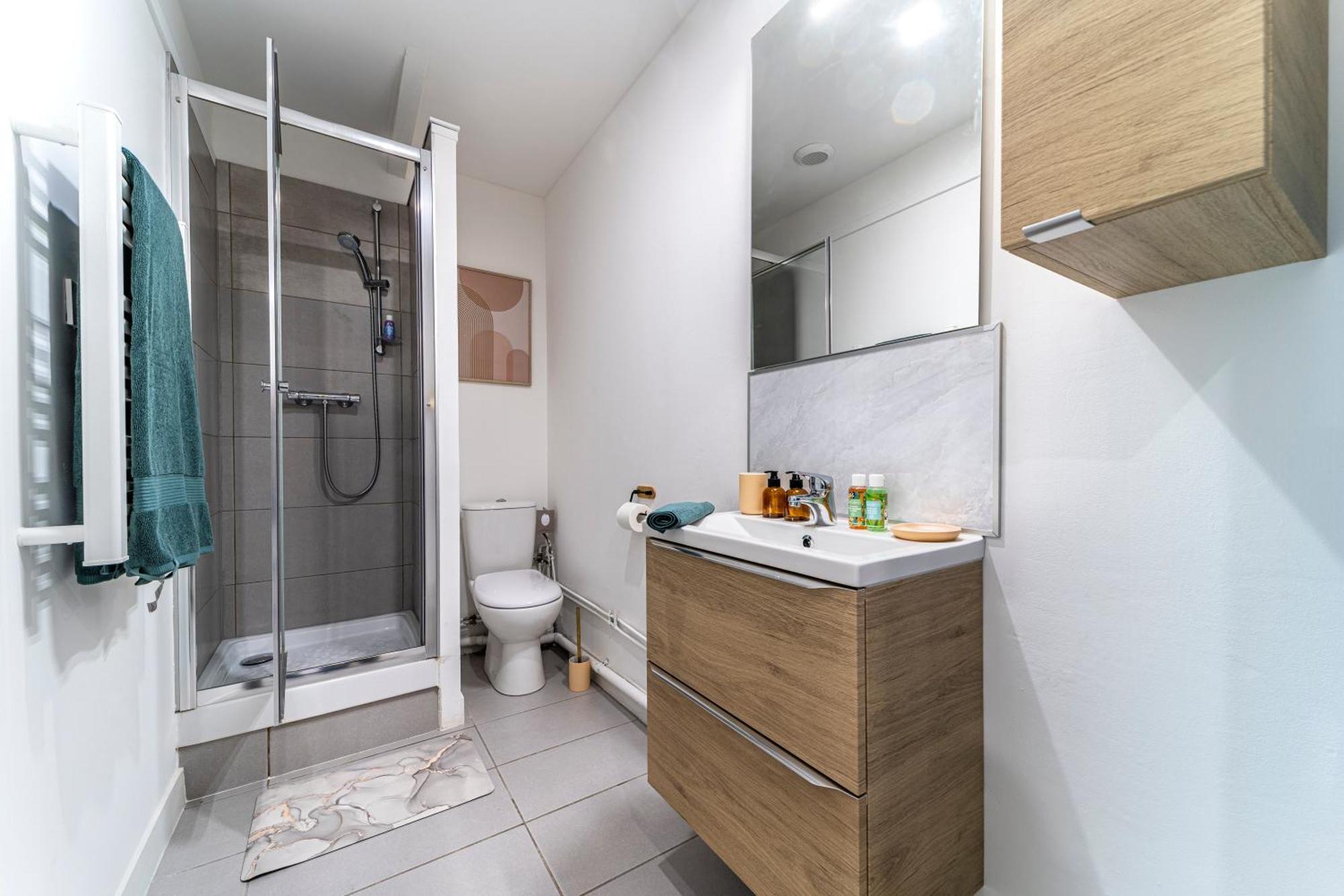 モン＝ザン＝バルールLe Cosy - Free Parking - Proche Gares Lille - Netflix - Wifiアパートメント エクステリア 写真